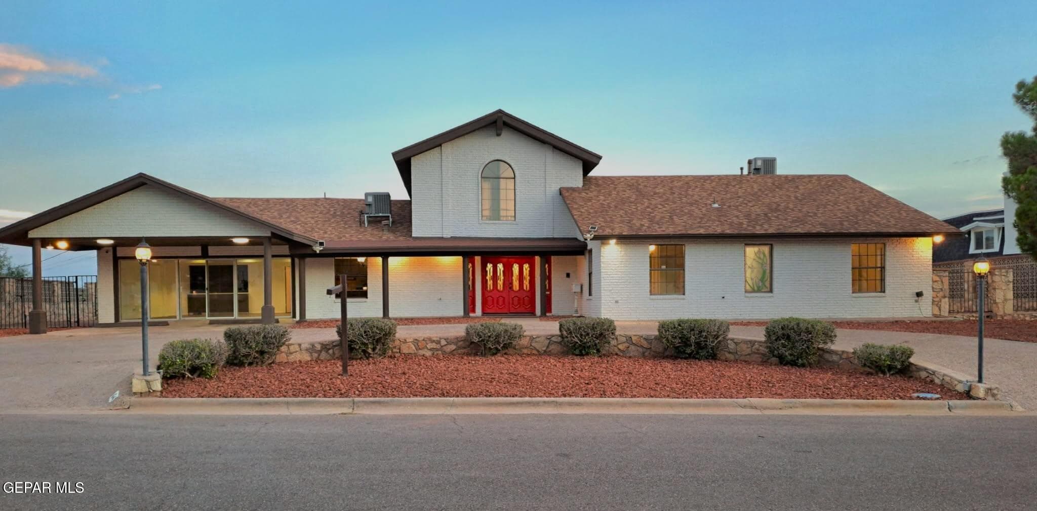 Photo of 4244 Park Hill Drive