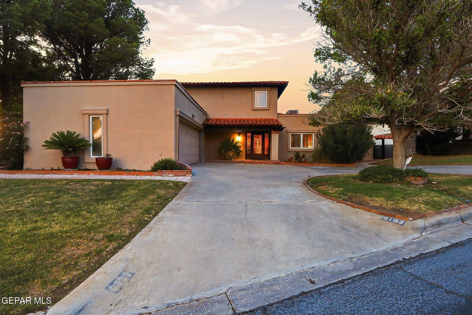 6192 Los Felinos Circle