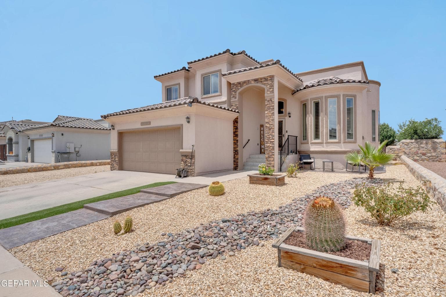 Front landscaping