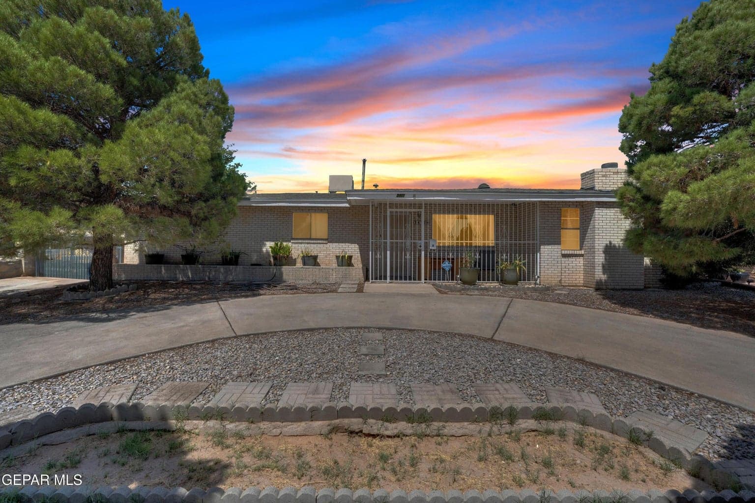 Photo of 3413 Dornoch Street