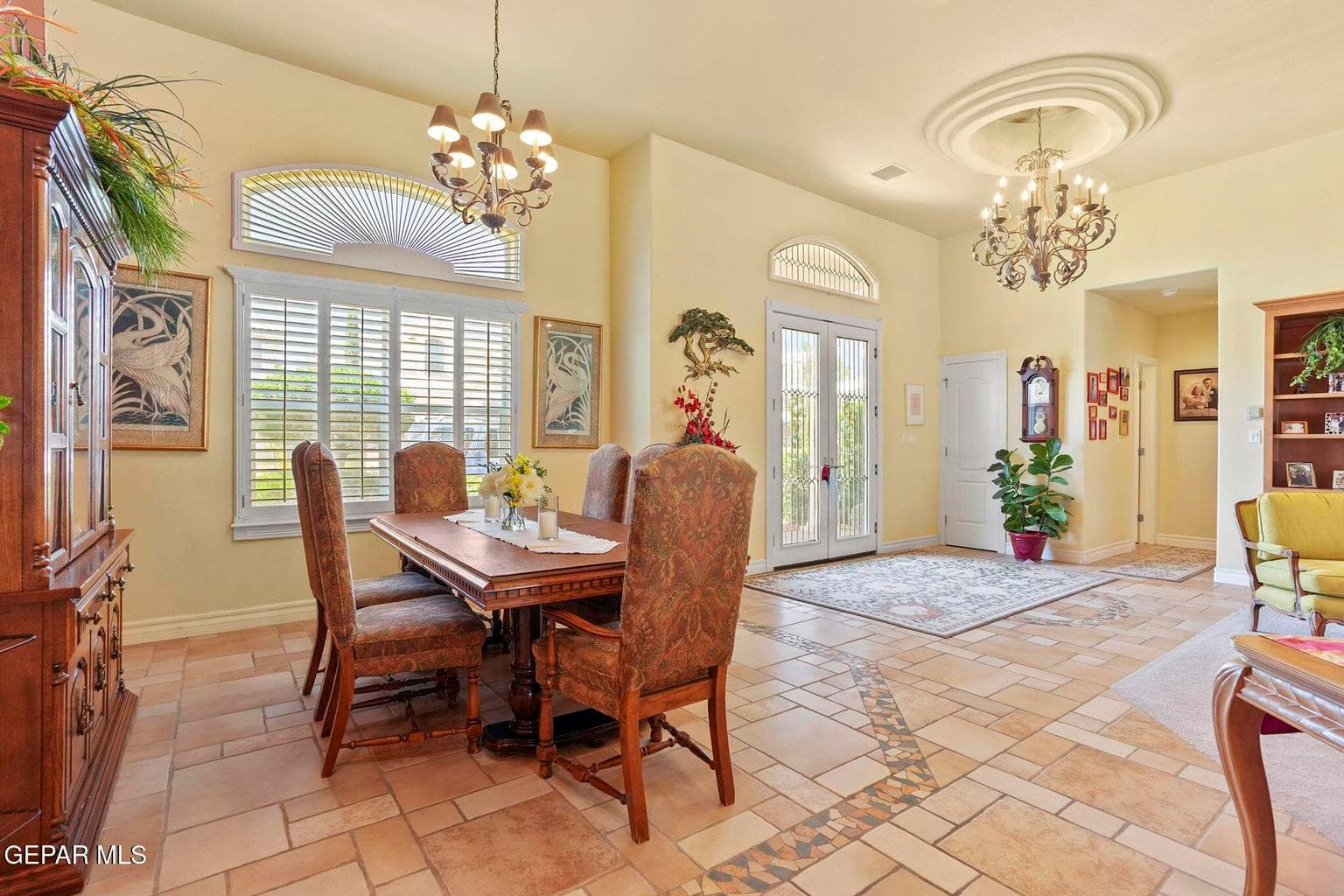 782-via-verde-el-paso-tx-dining-room-foy