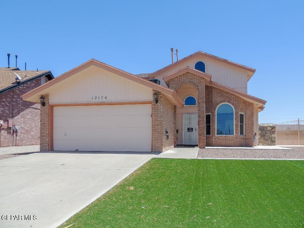12174 Royal Woods Drive