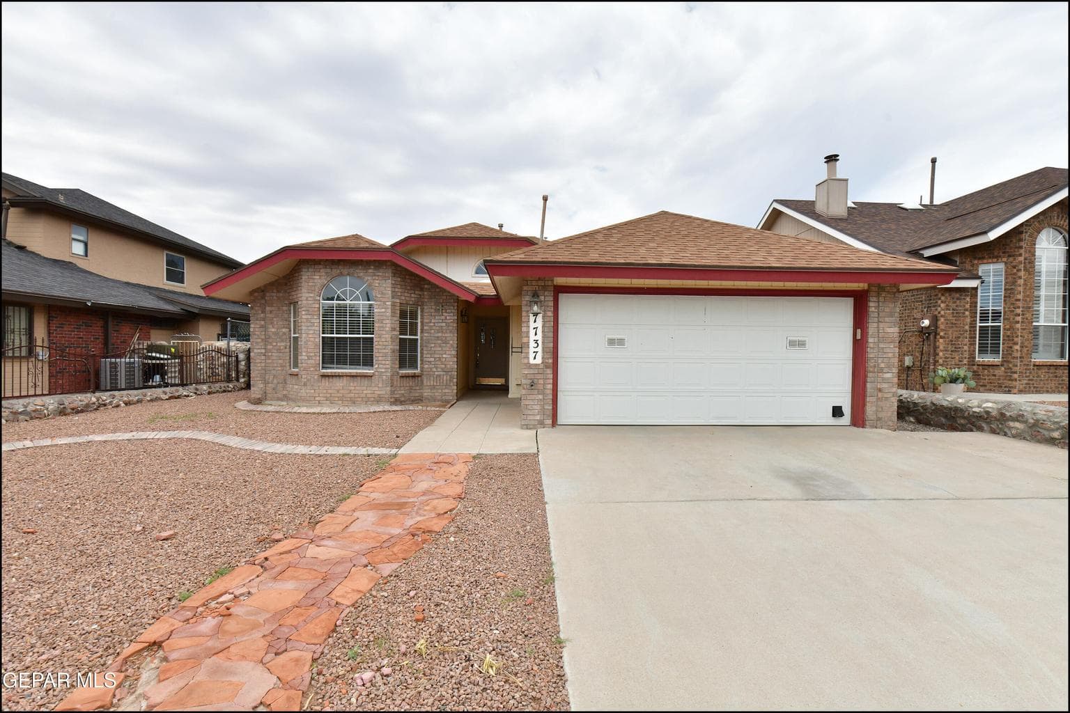 Photo of 7737 PLAZA AZUL Road