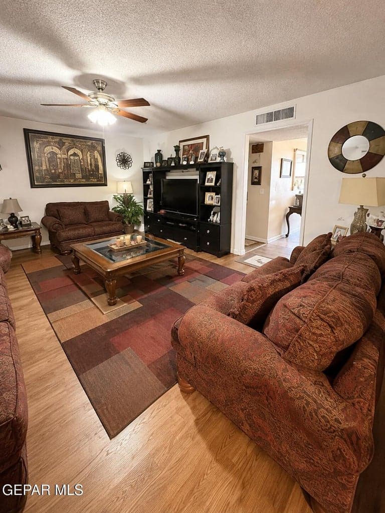 4-Living room