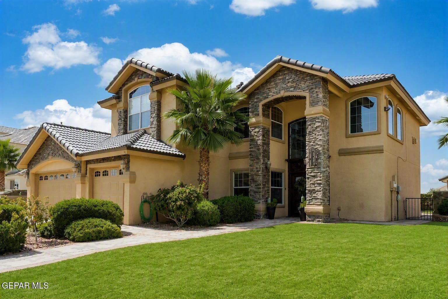 11909 Paseo del Rey Drive