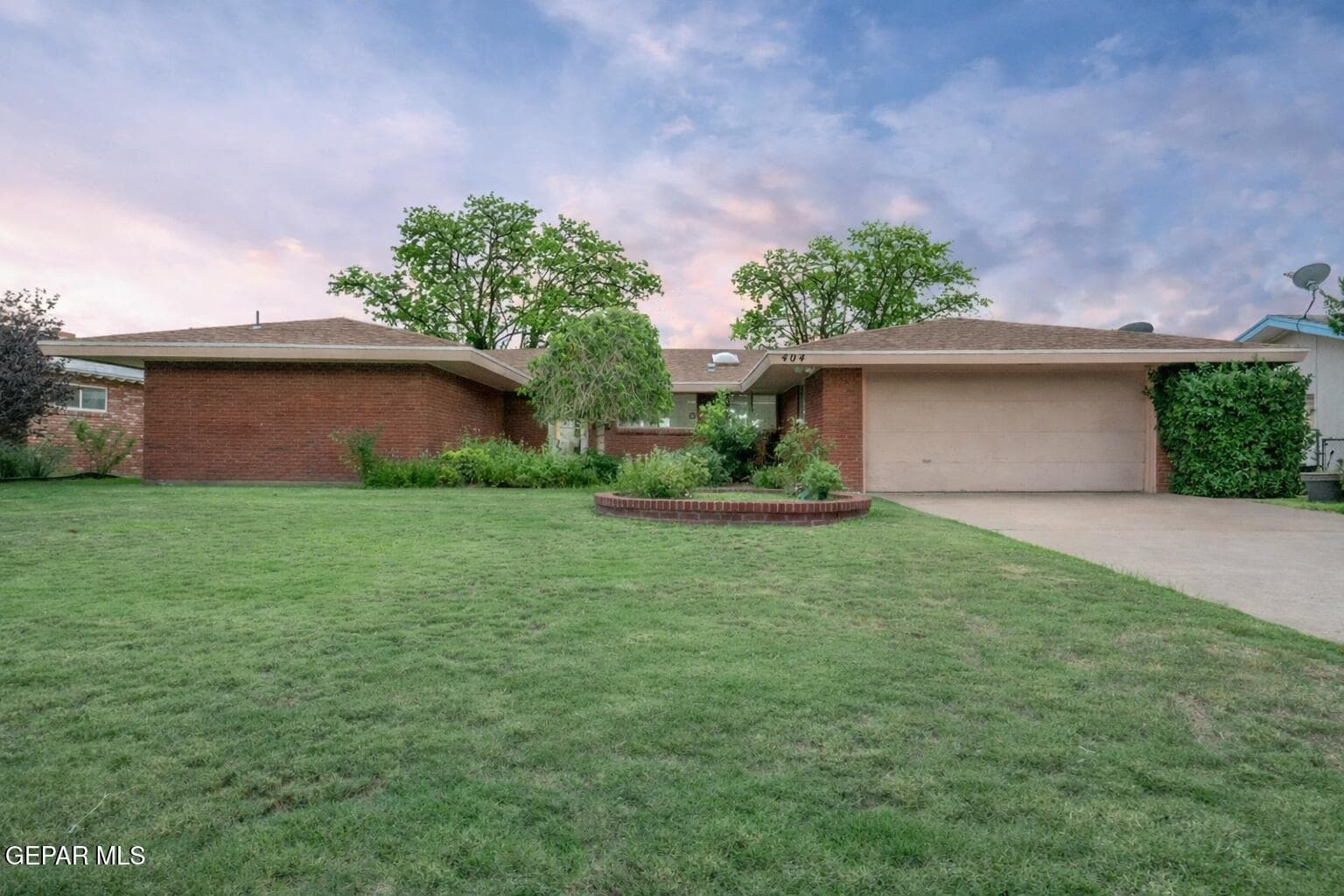 Photo of 404 BUTTE Circle