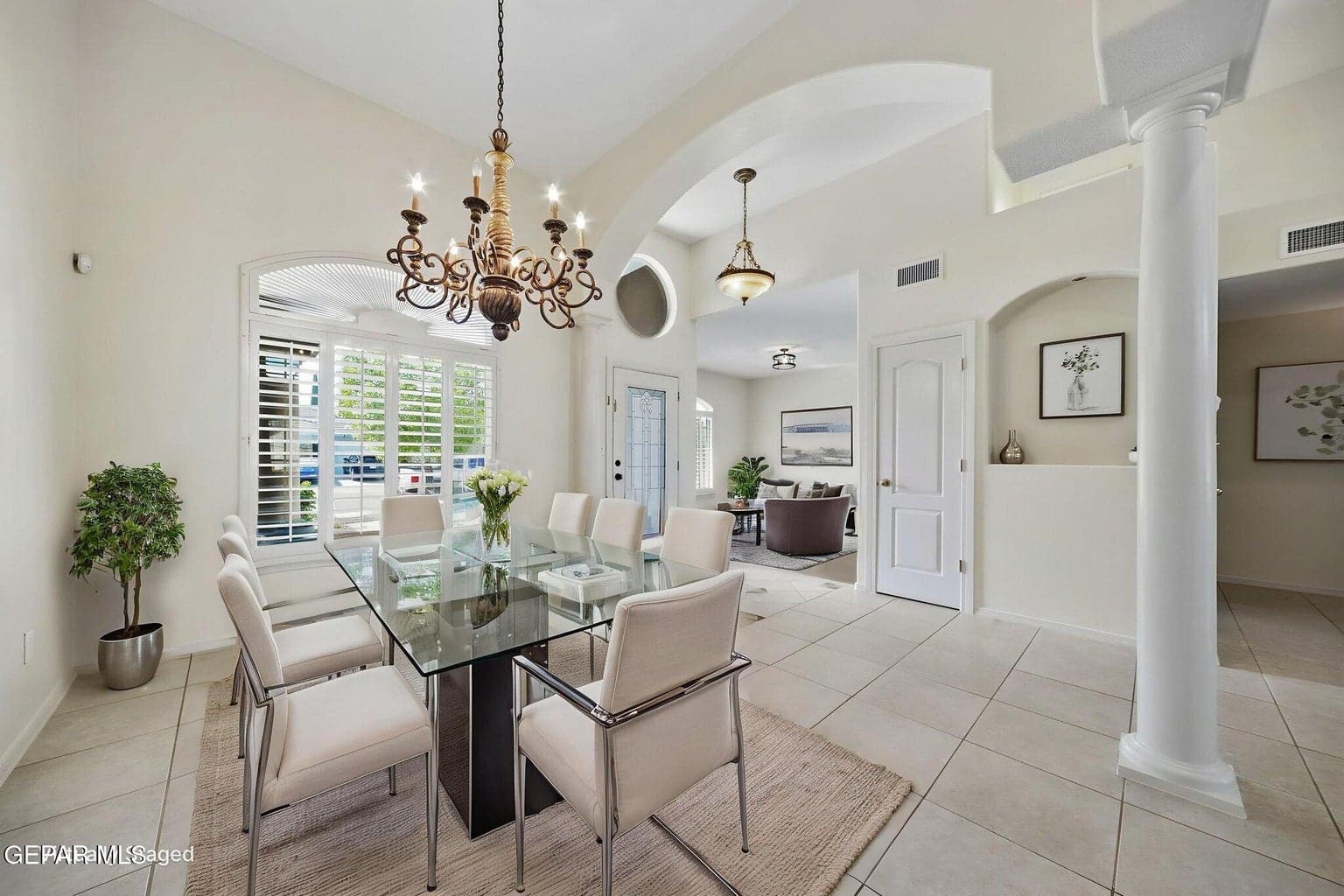 Formal dining