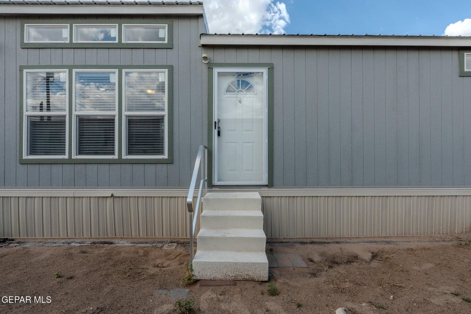 824 Kelwood Street #4