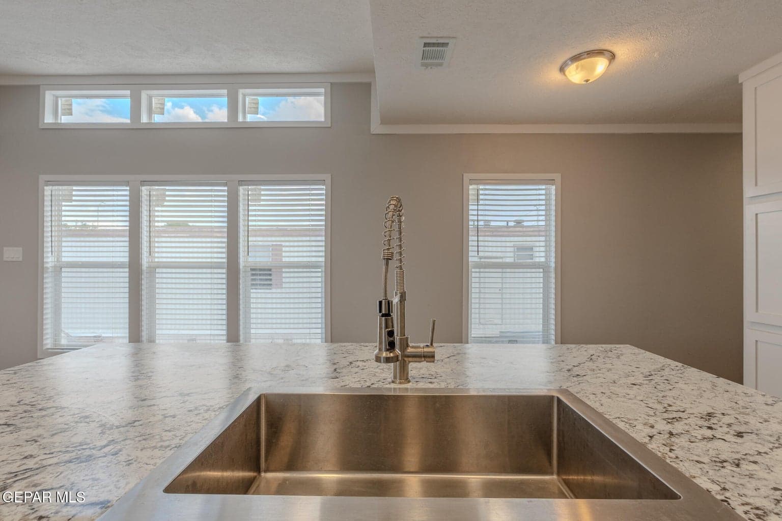 Stainless-steel farmhouse sink