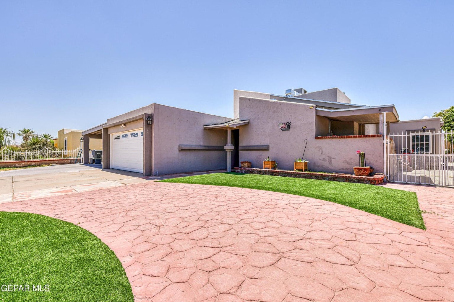 10746 Fury Lane