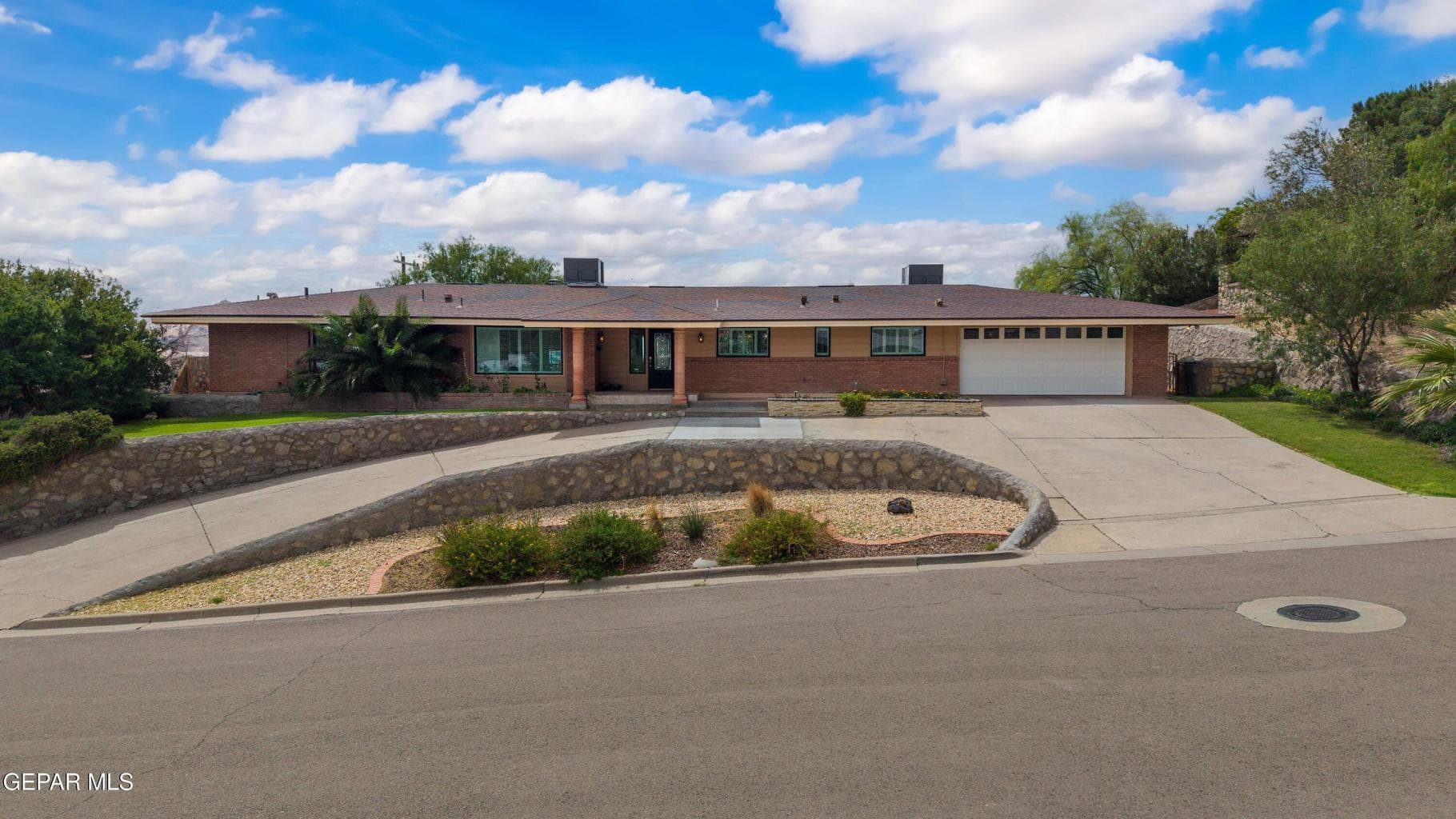 3931 FLAMINGO Drive