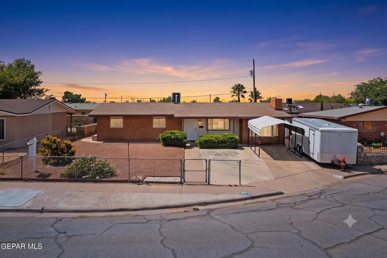 5804 TAUTOGA Drive