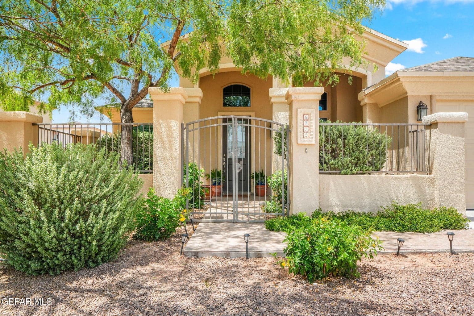 Photo of 6713 CRUCERO DEL SOL Court