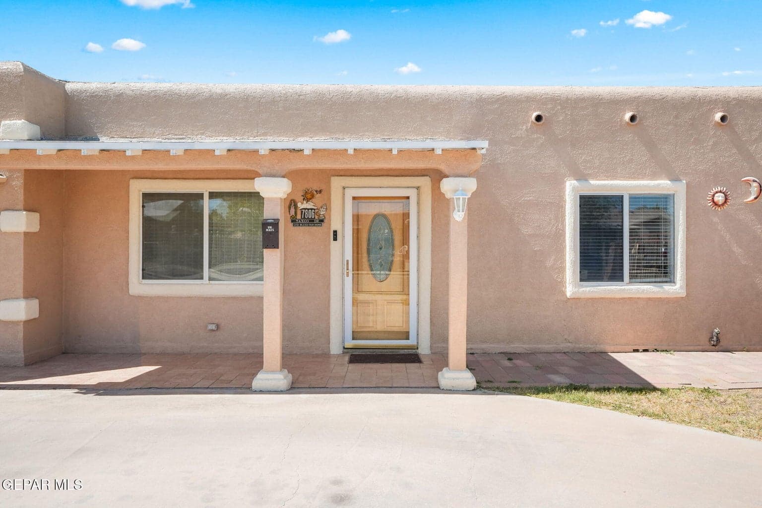 7806 Taxco Dr-4