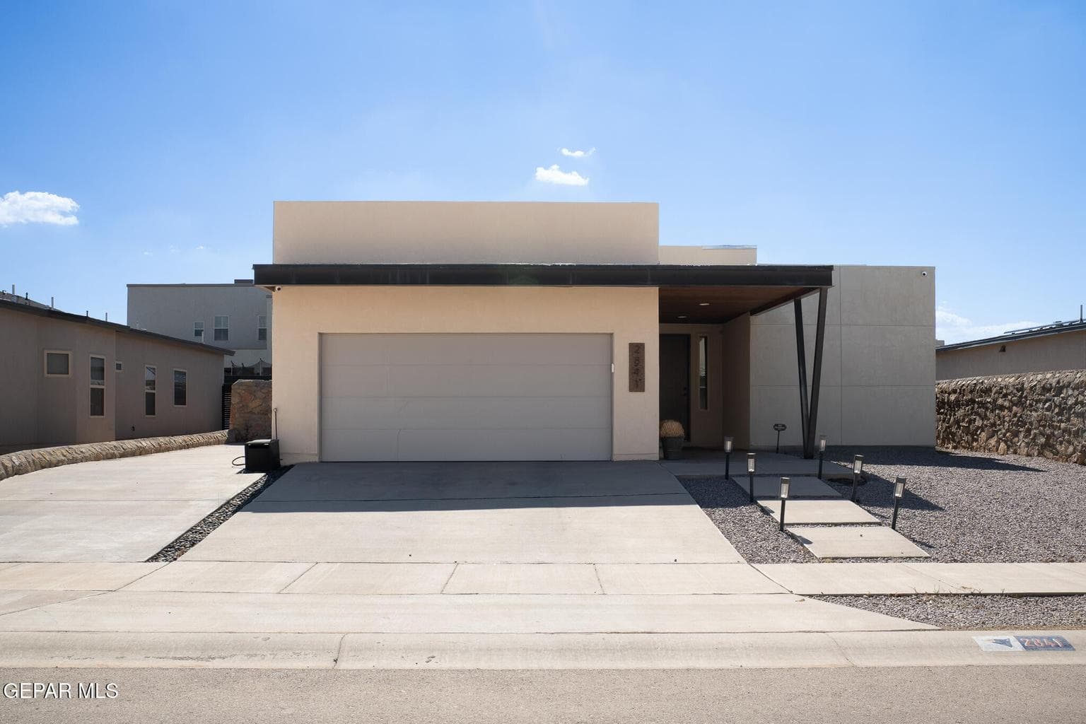 2841 SAMMY CERVANTES Street