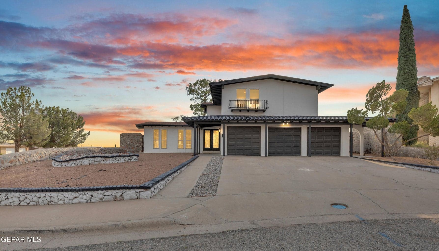 Photo of 6637 MARIPOSA Drive