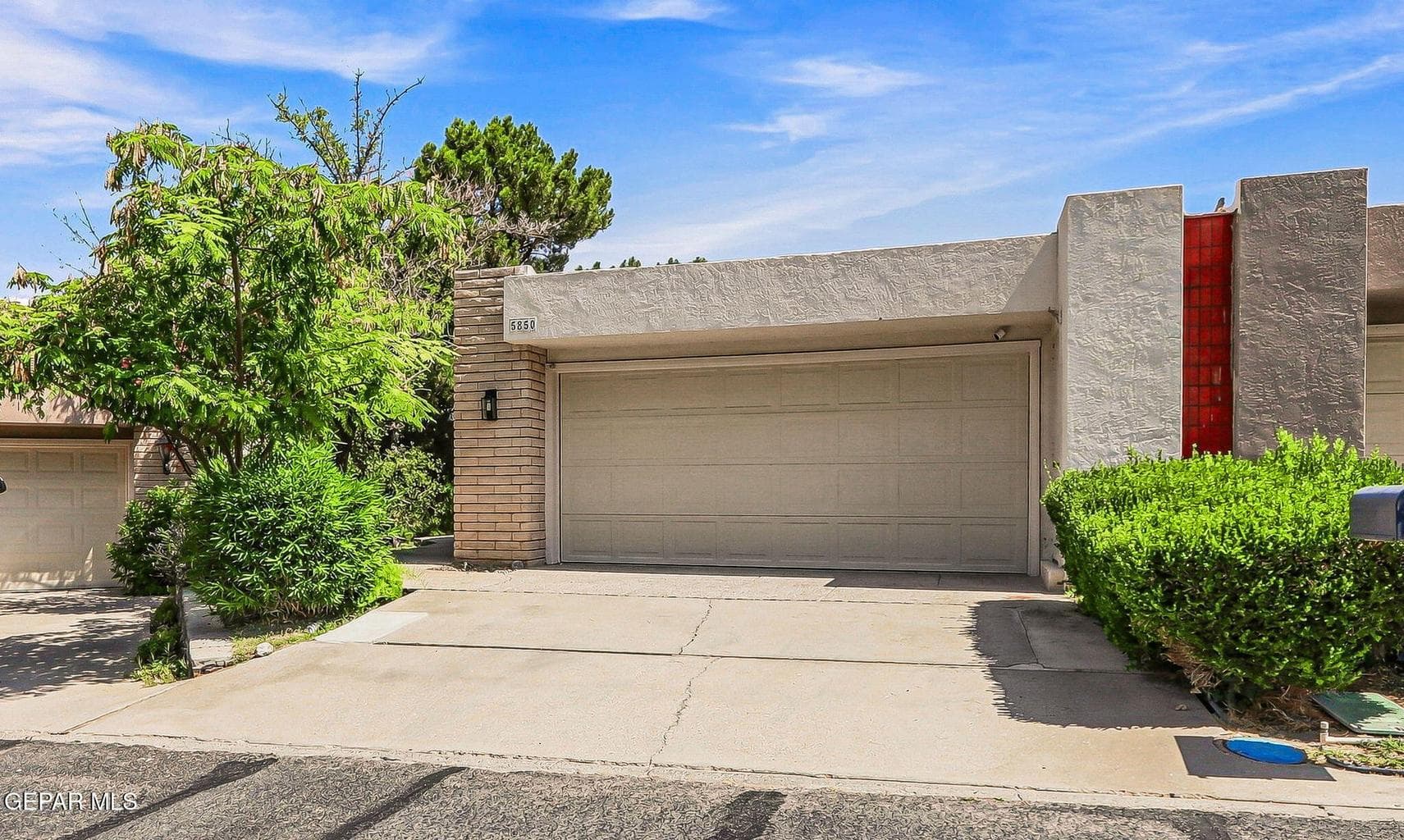 5850 MIRA SERENA Drive