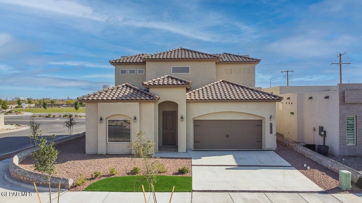 156 White Oaks Trail