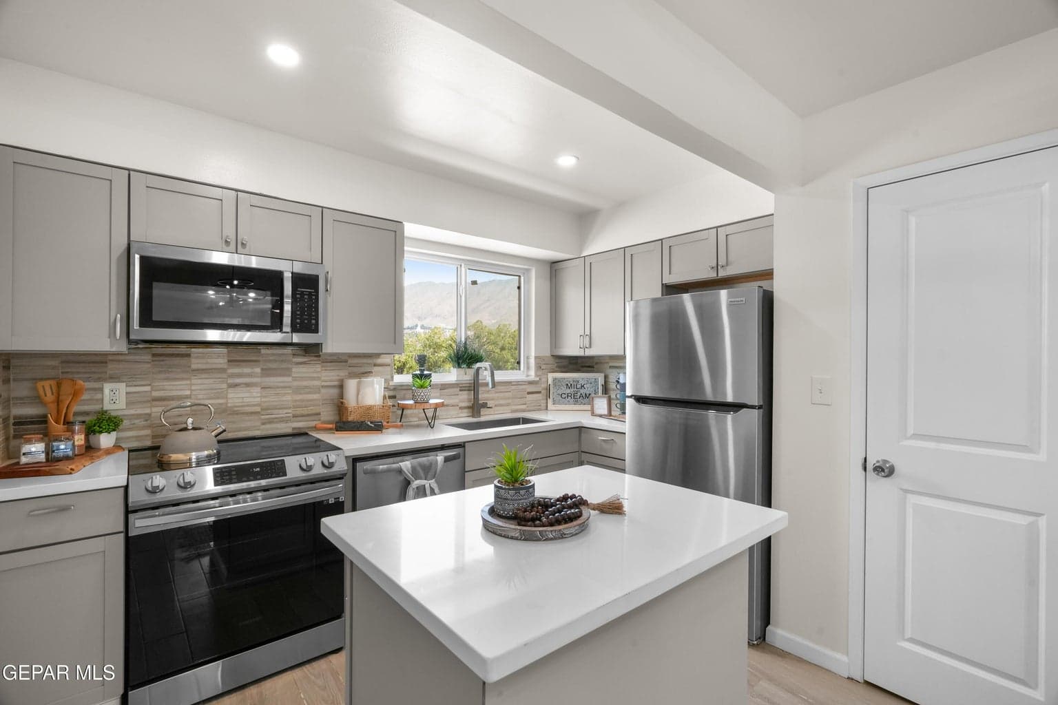 4141 Westcity Ct - UNIT 54-20