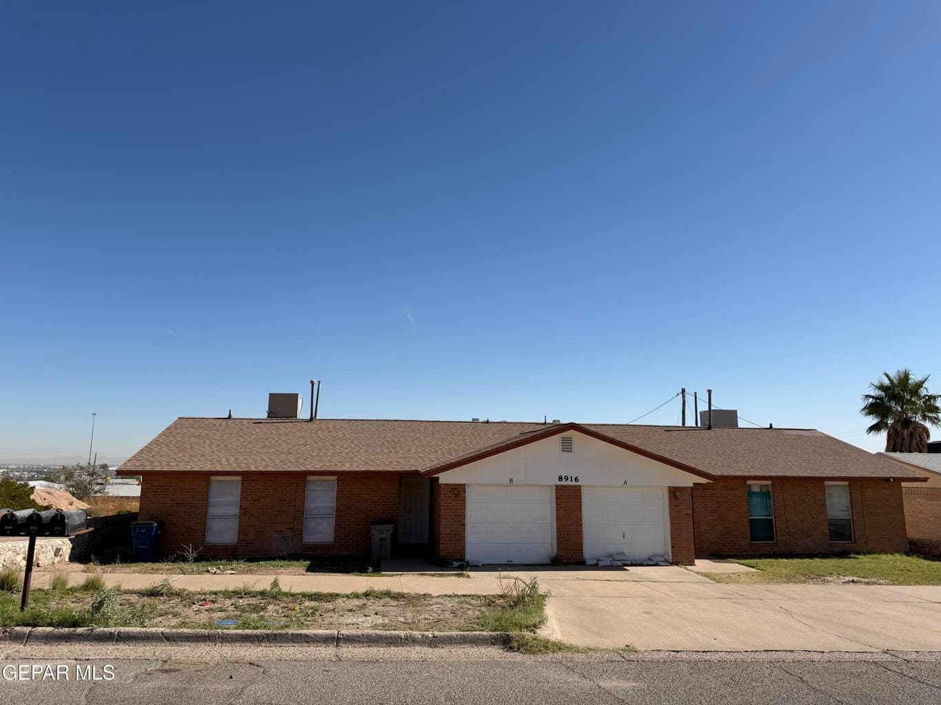 8916 Leo Street A & B