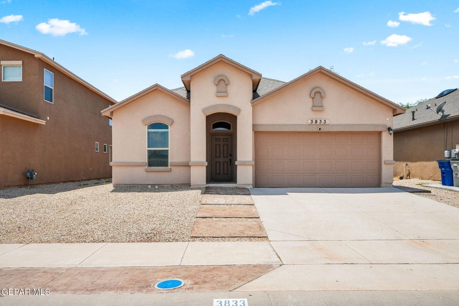 3833 Loma Reina-1
