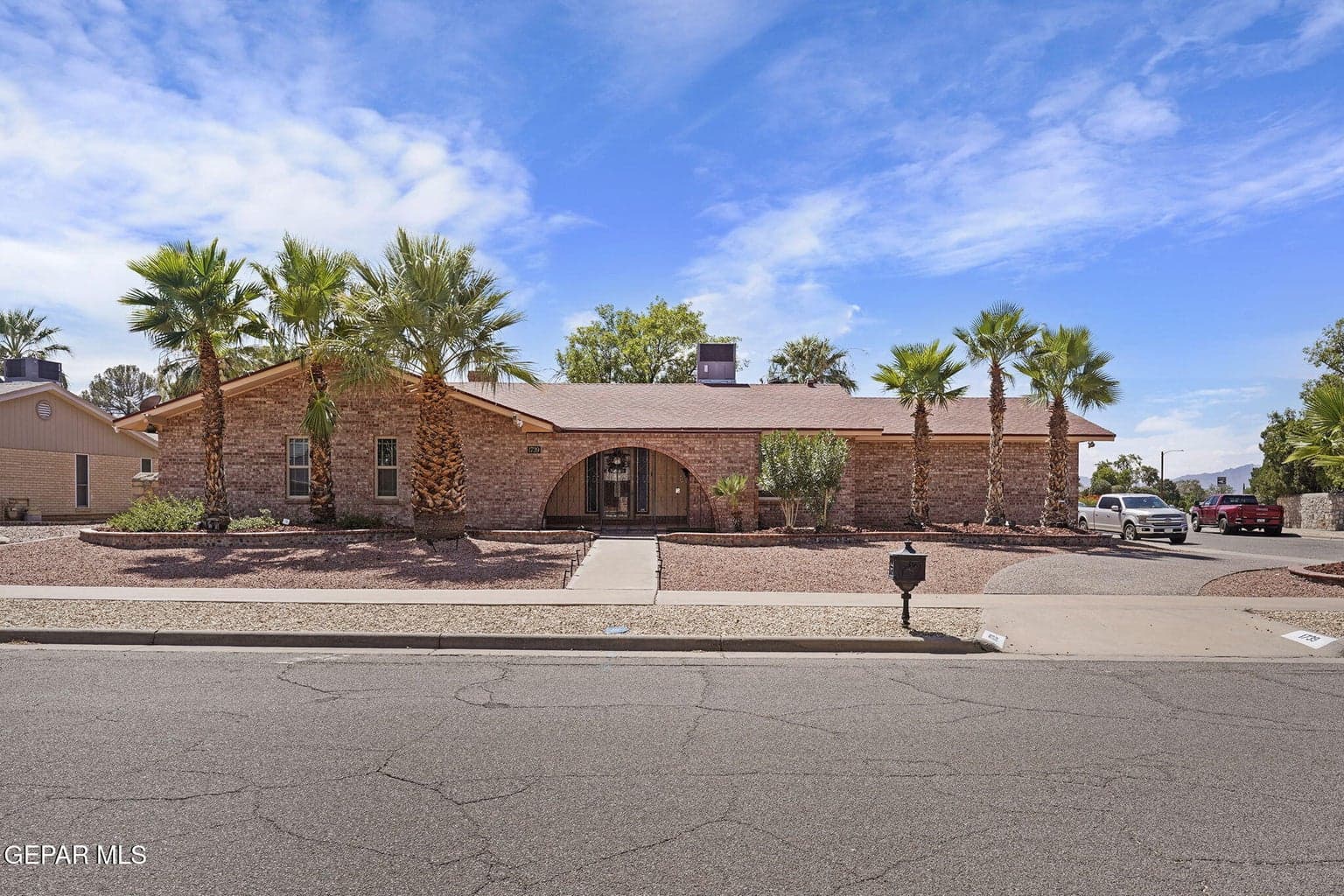 48-web-or-mls-DSC09392