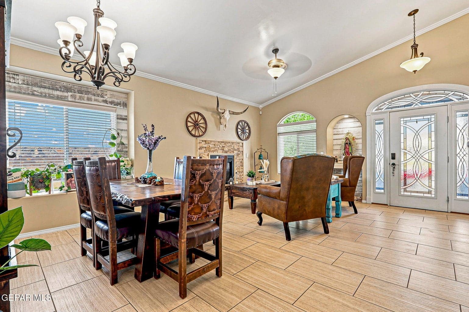 Formal dining room