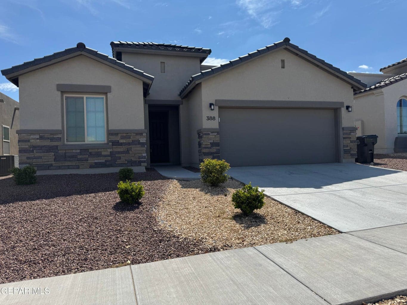 388 NAILSEAS Place