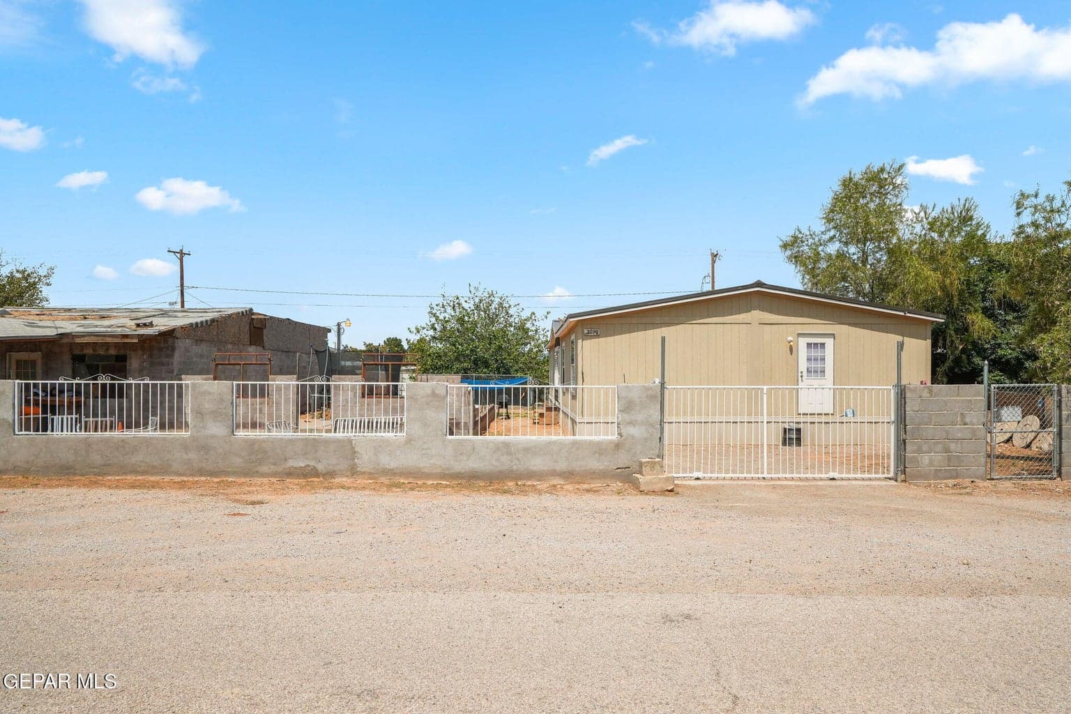 3670 Whitetail Deer Dr-2