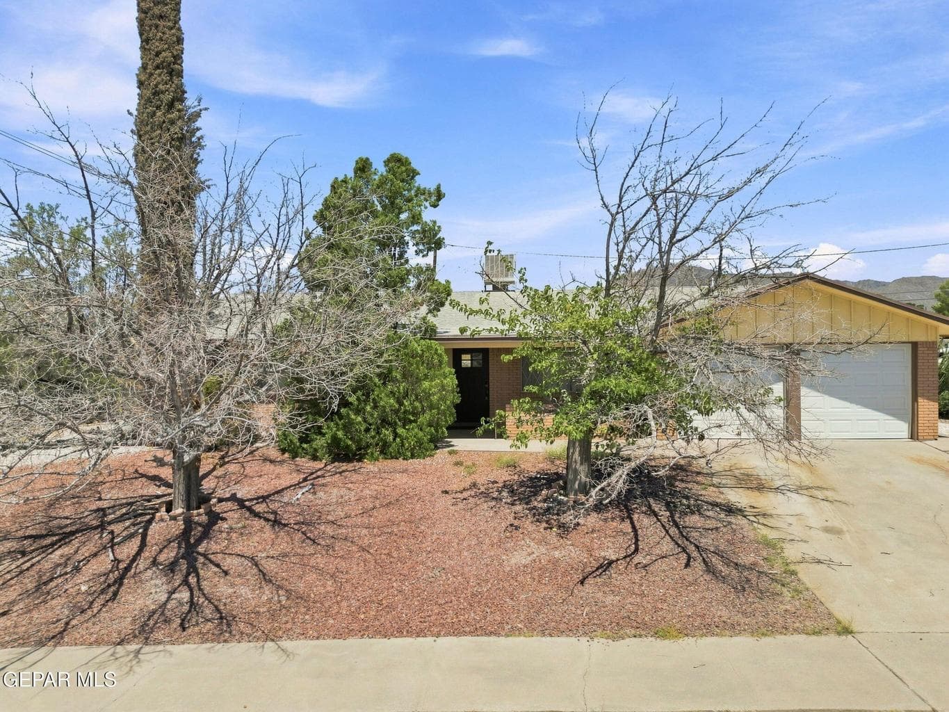 300 VISTA BONITA Street