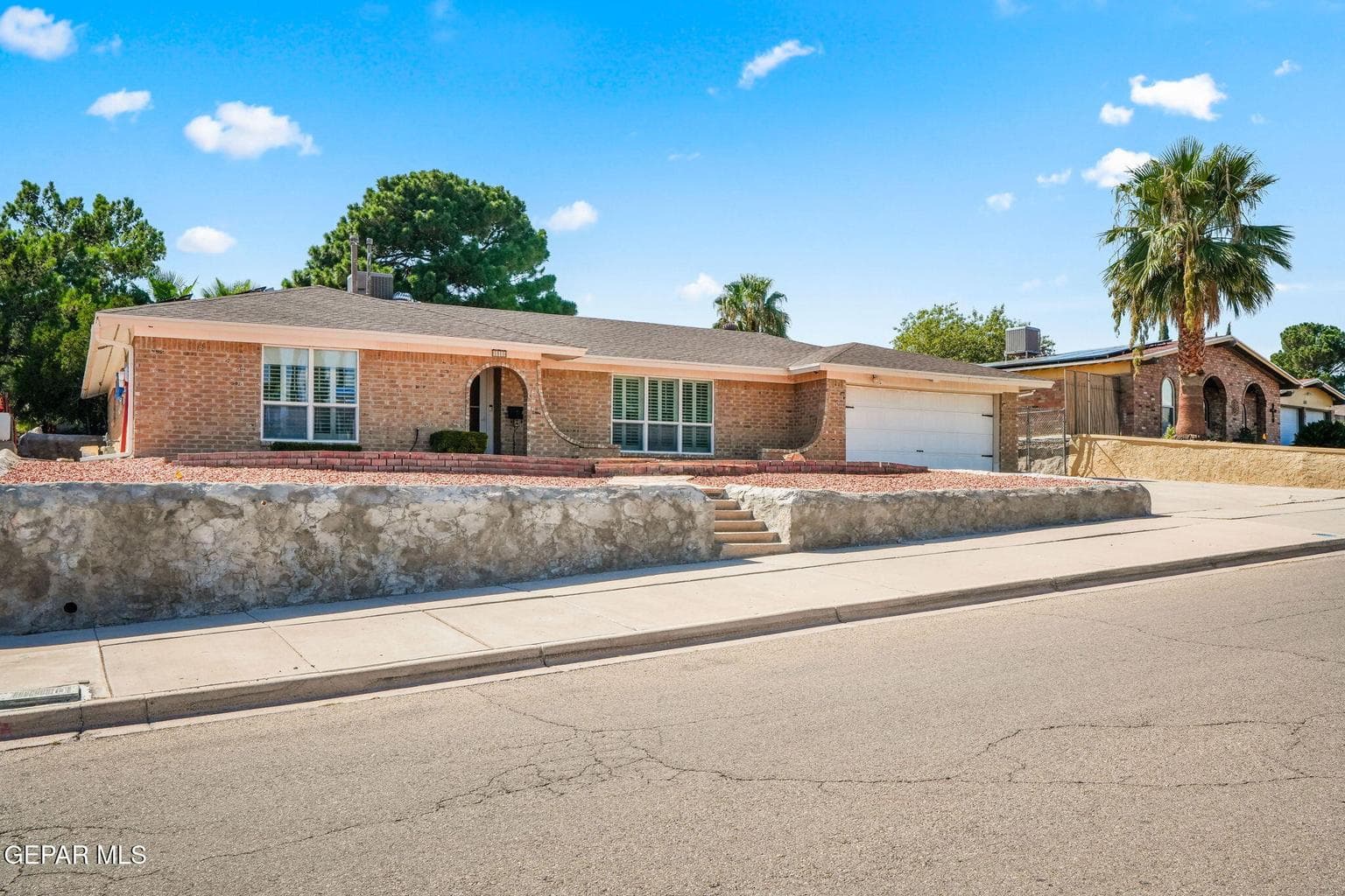 1511 Vista de Oro Dr-3