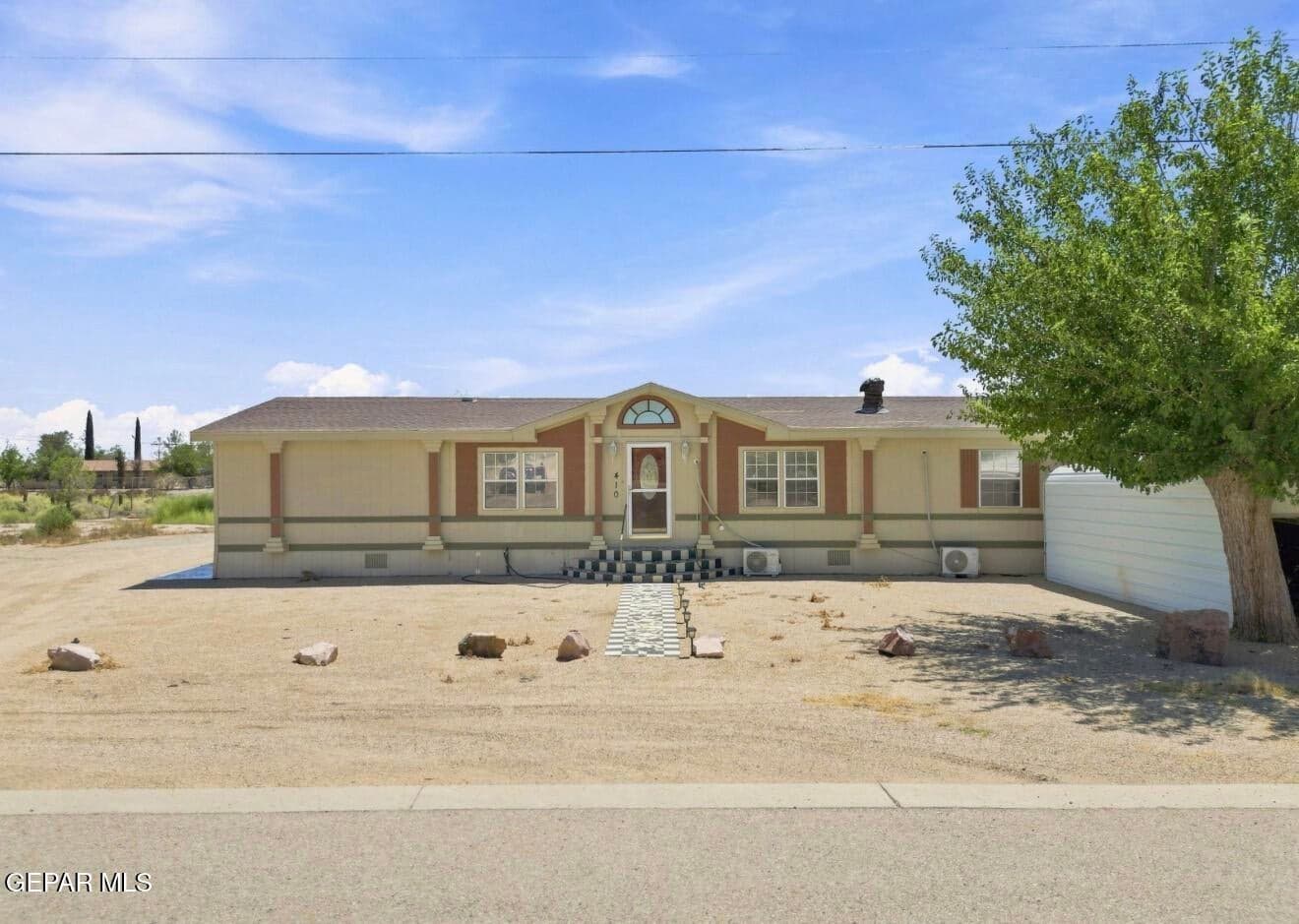 Photo of 410 Carmen Ginger Road