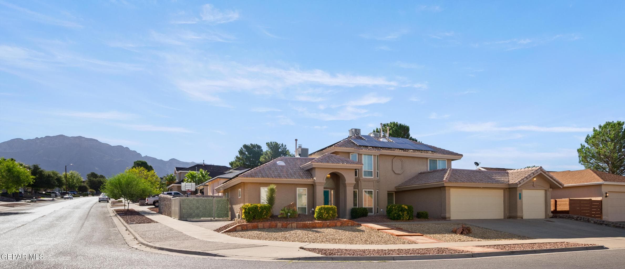 1156-Regal-Ridge-MLS-Camera-Guy-2