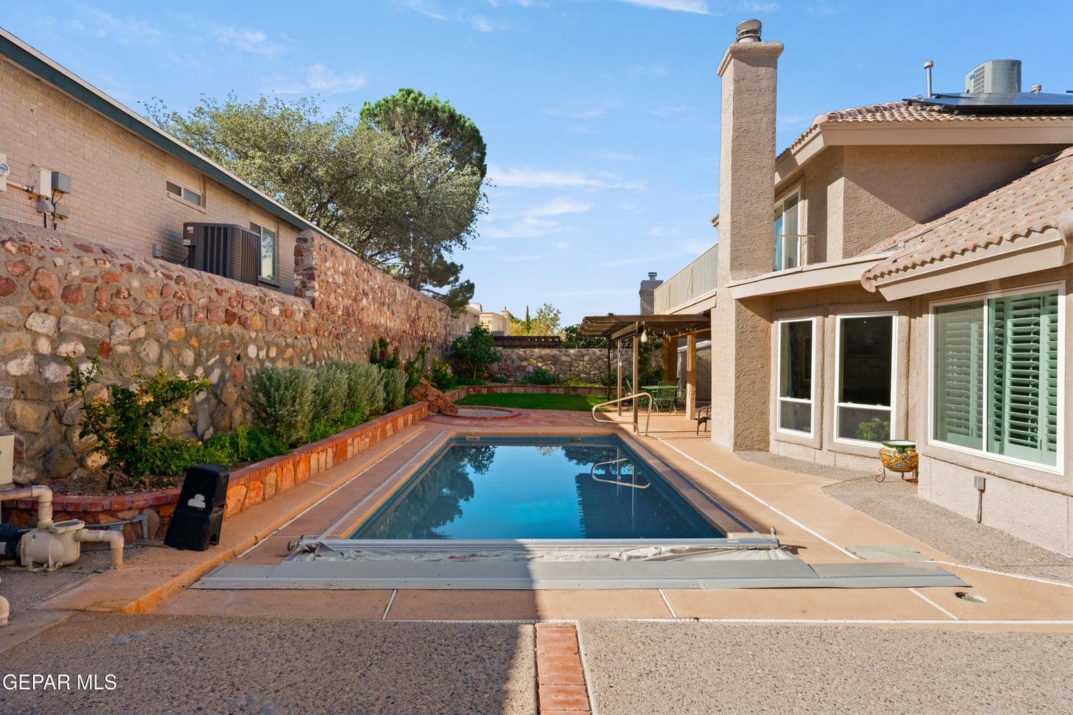 1156-Regal-Ridge-MLS-Camera-Guy-46
