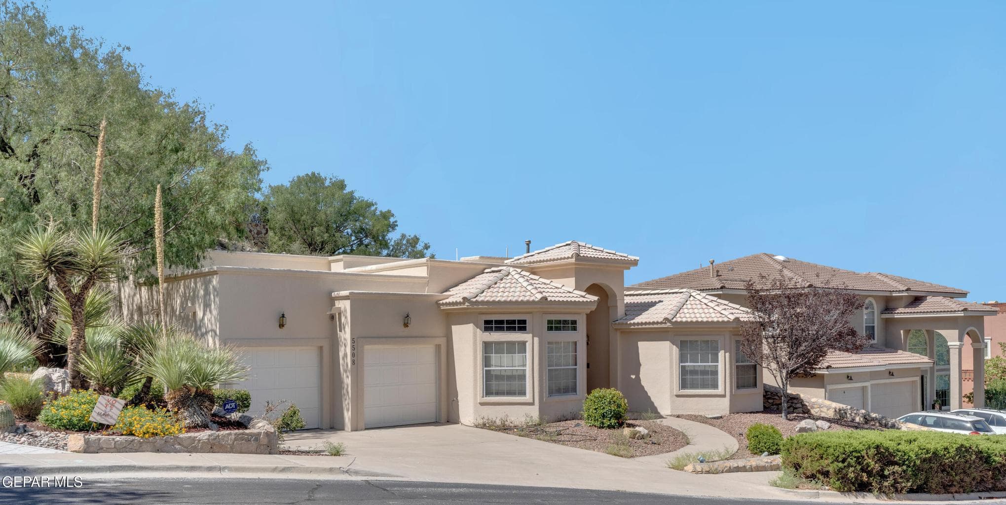 5508 VENTANA DEL SOL Drive