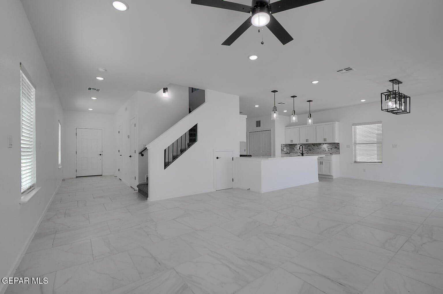 13857-Summer-Wave-Open-Floor-Plan-2
