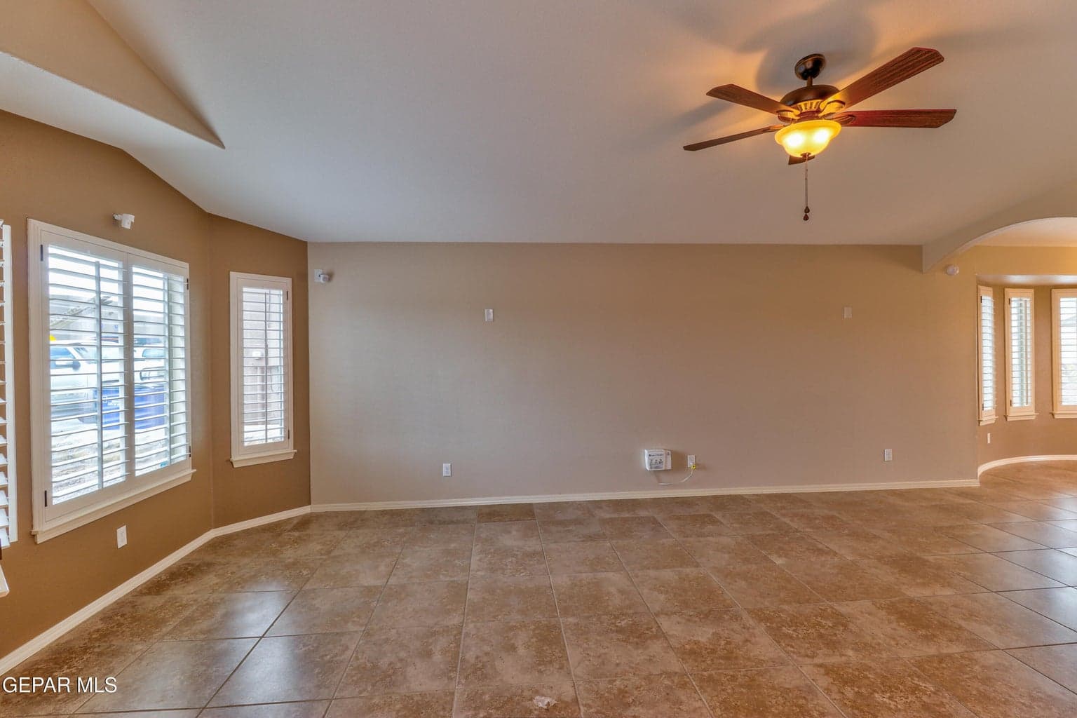 3017 Woodhead-4