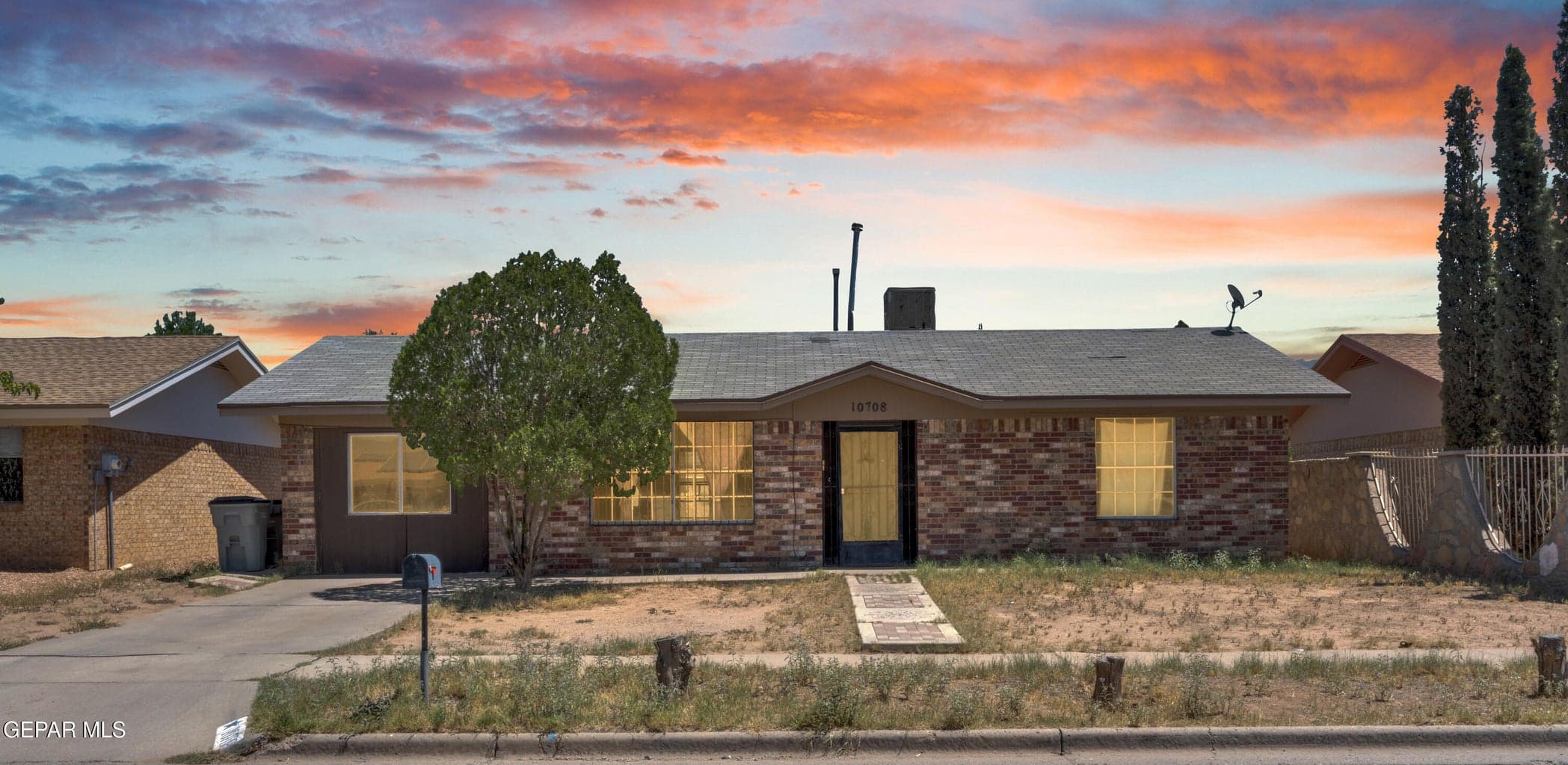 10708 Gemstone Street
