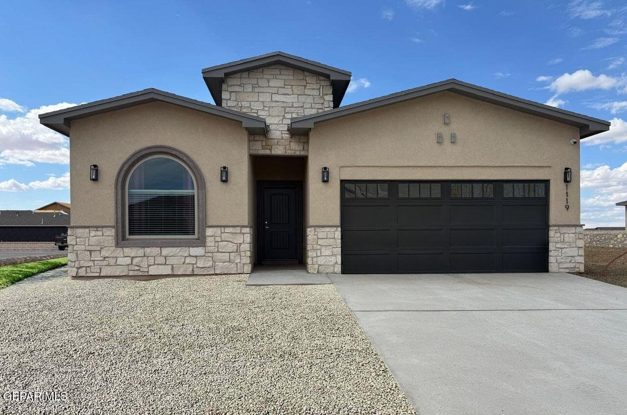 Photo of 436 Plateau Drive