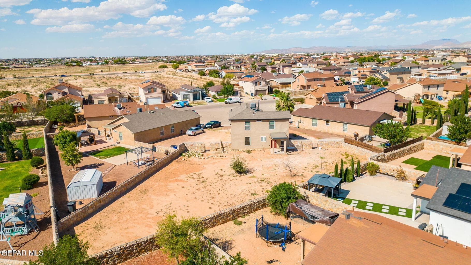 14133 Moon Rock-39