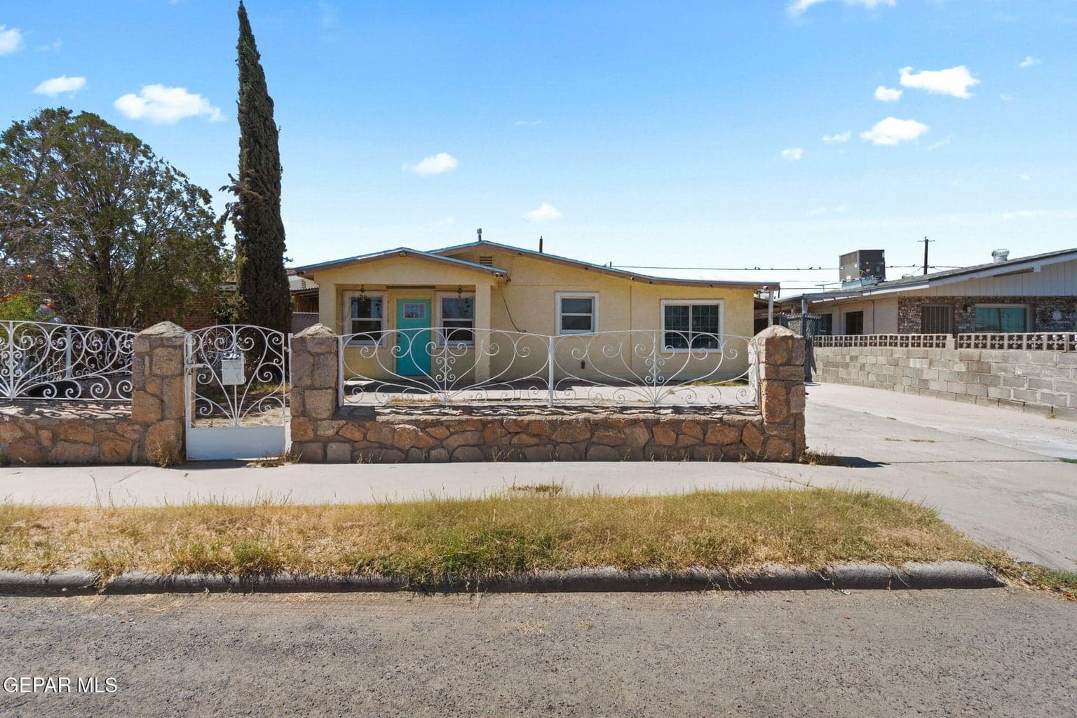219 BAYWOOD Road