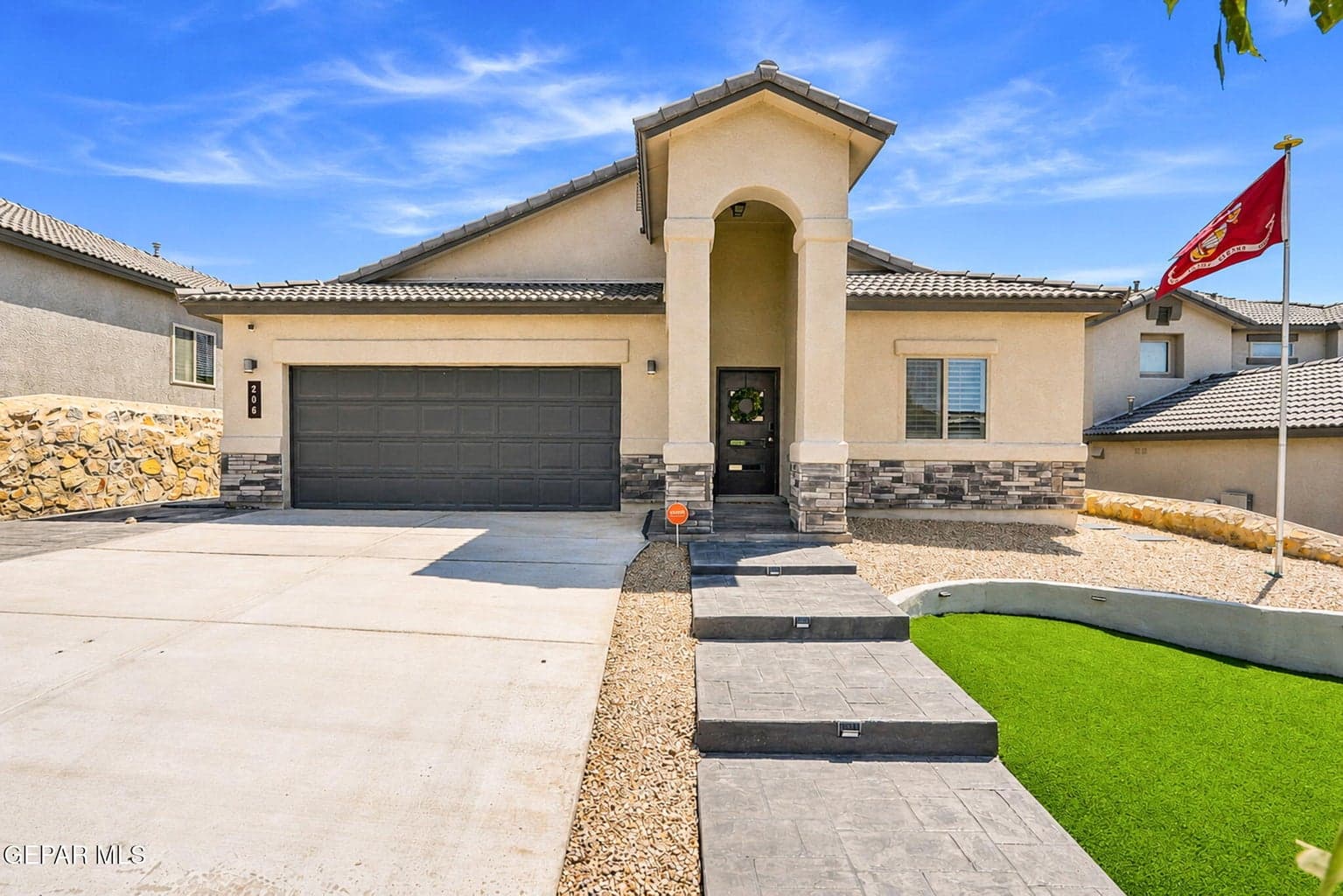 206 Notts Way