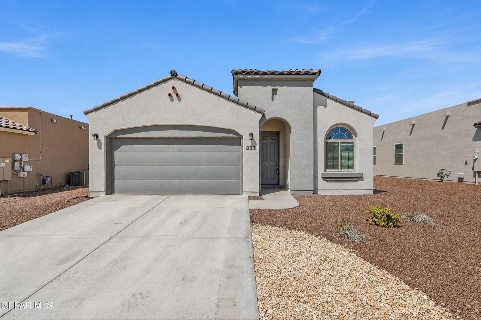 833 Paseo Dulce Avenue