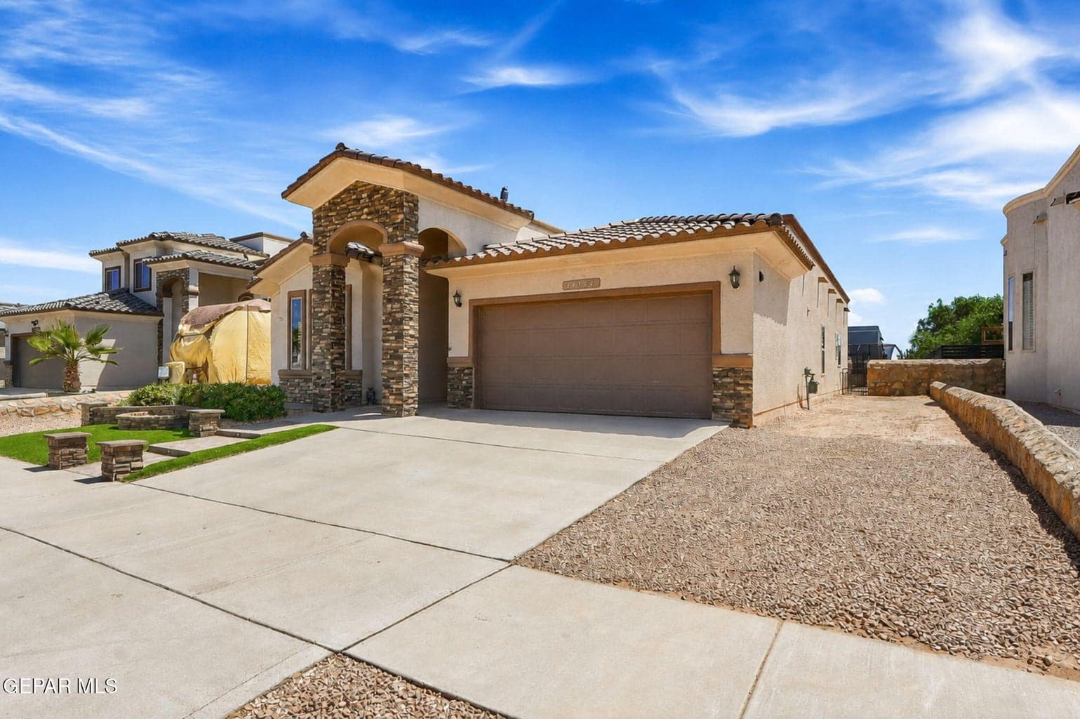 16-web-or-mls-Exterior16