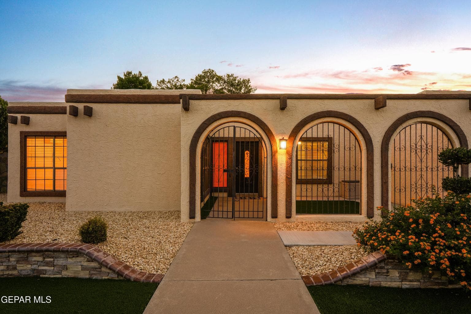 6957 Granero Dr-4
