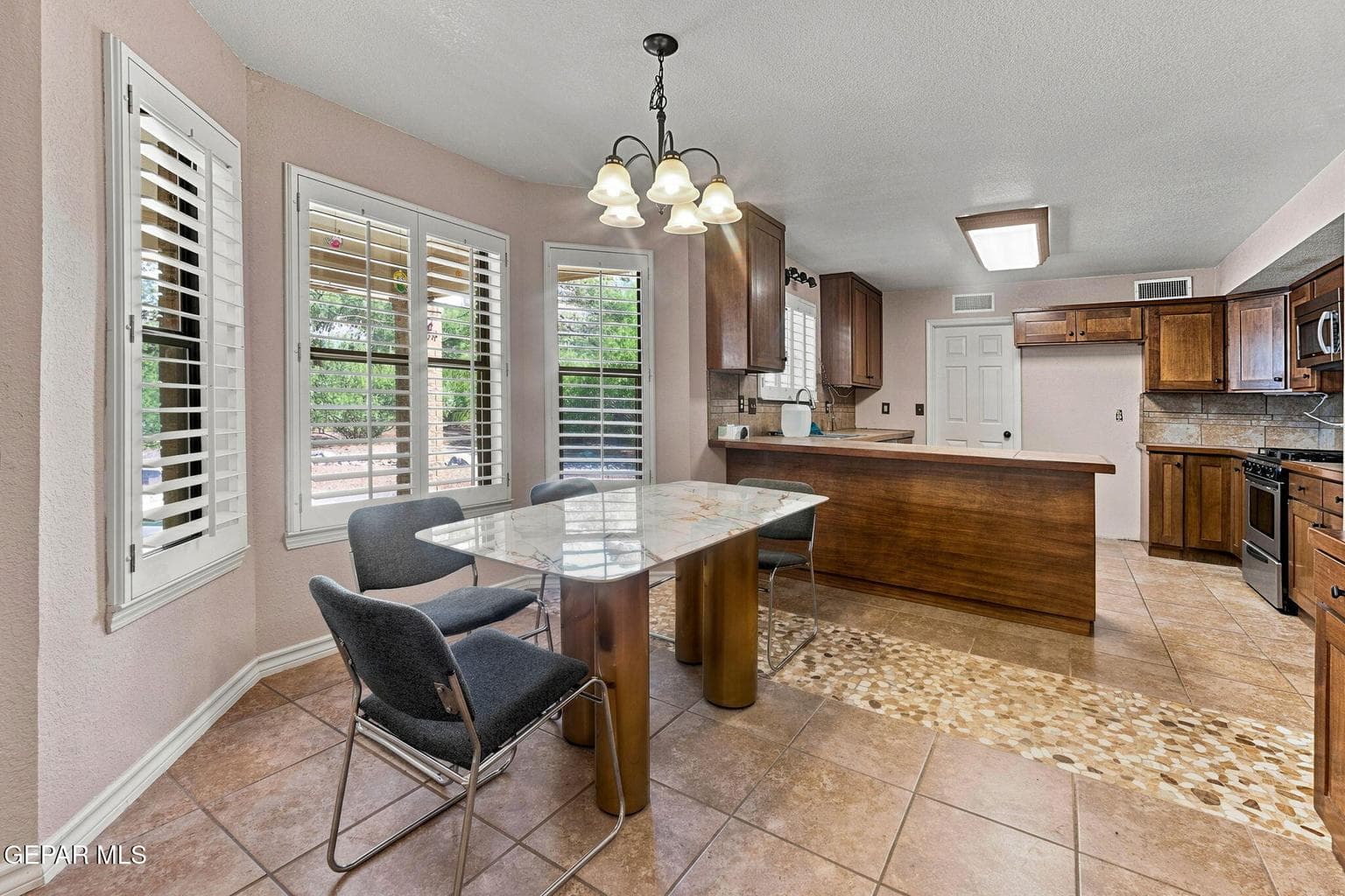 15-web-or-mls-DSC05740