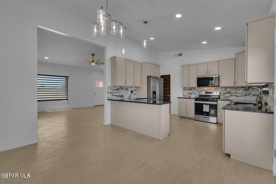 kitchen2