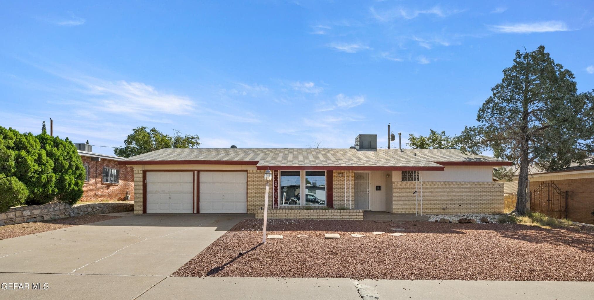 Photo of 3206 LORNE Road
