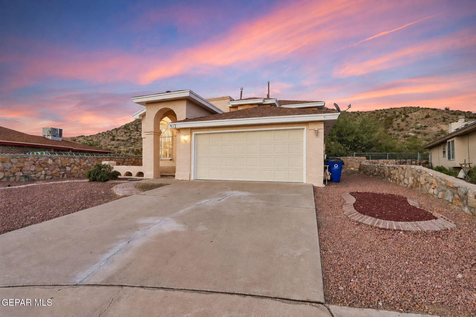 4-web-or-mls-Exterior4
