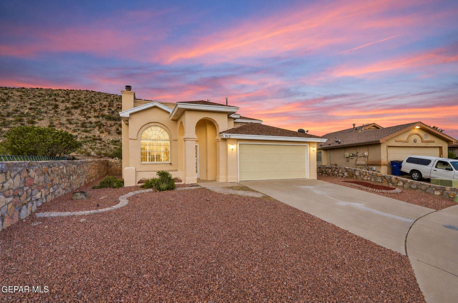 6-web-or-mls-Exterior6